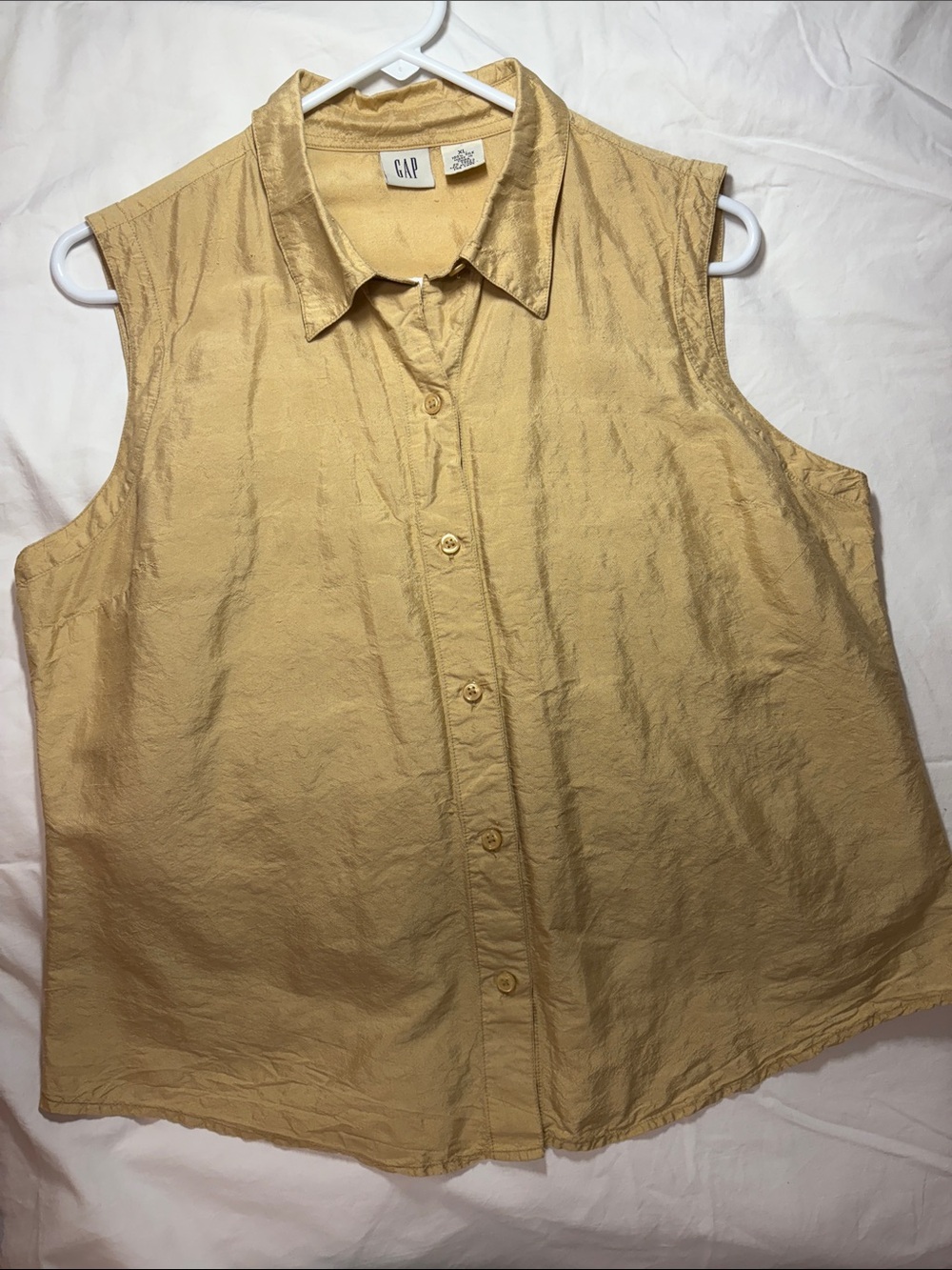 Gap Gold Yellow Silk Sleeveless Button Up Top